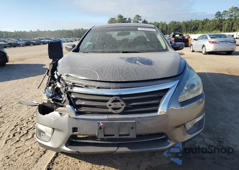 2015 Nissan Altima 2.5 from USA, damaged, VIN 1N4AL3AP1FN380198